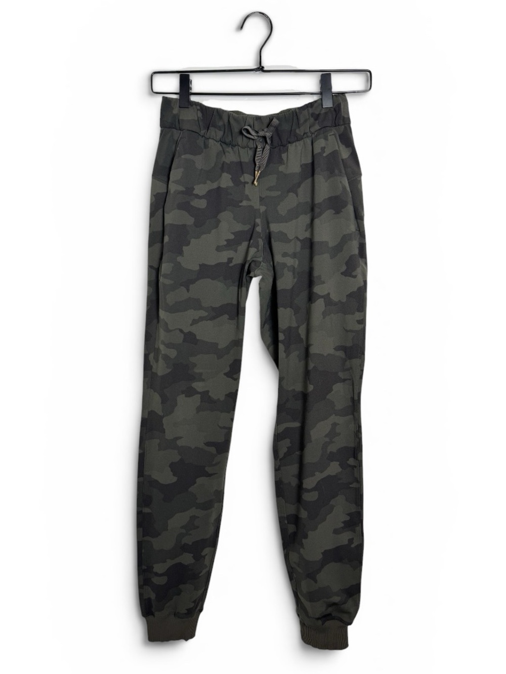 Lululemon On The Fly Jogger 28” Luxtreme Camo Dark Olive
